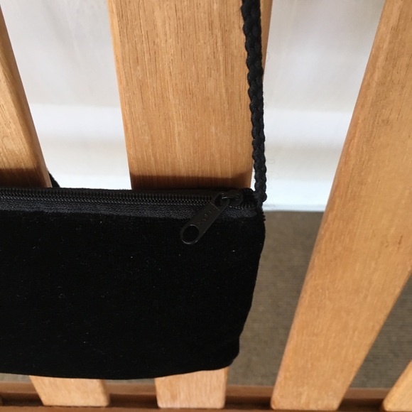 Embroidered purple floral black crossbody purse - Picture 6 of 8